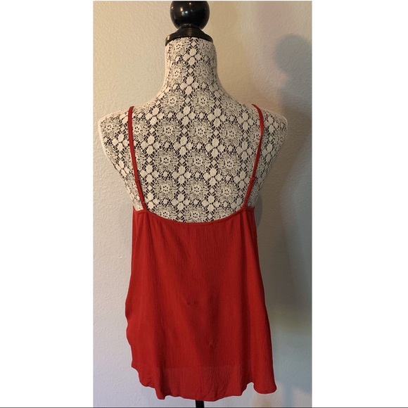 Express red cami - Picture 2 of 5